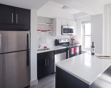18 South Kingshighway - Photo Thumbnail 3