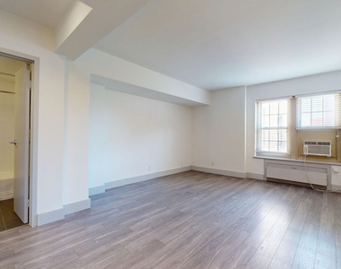 18 South Kingshighway - Photo Thumbnail 202