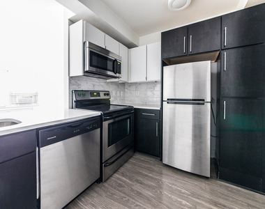 18 South Kingshighway - Photo Thumbnail 72