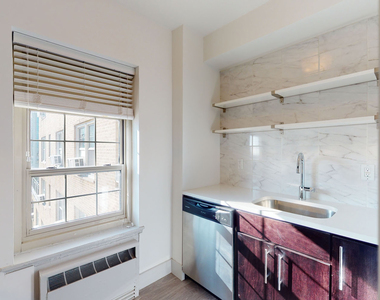 18 South Kingshighway - Photo Thumbnail 115