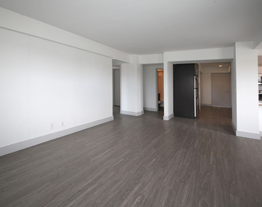 18 South Kingshighway - Photo Thumbnail 337