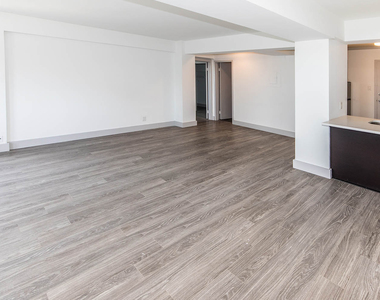 18 South Kingshighway - Photo Thumbnail 290