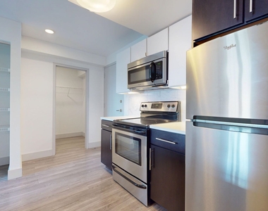 18 South Kingshighway - Photo Thumbnail 236