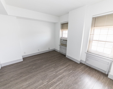 18 South Kingshighway - Photo Thumbnail 269