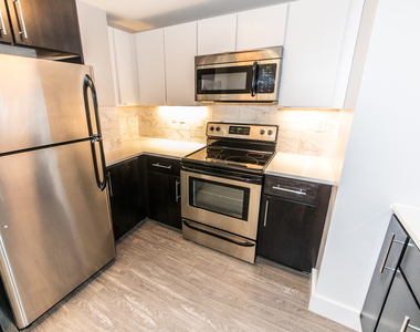 18 South Kingshighway - Photo Thumbnail 263