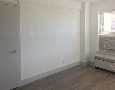 18 South Kingshighway - Photo Thumbnail 41
