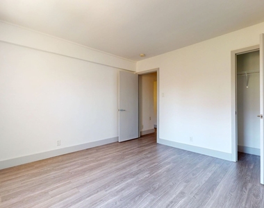 18 South Kingshighway - Photo Thumbnail 206