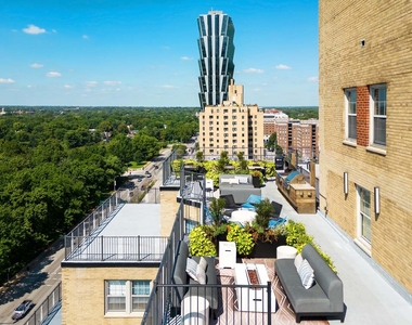 18 South Kingshighway - Photo Thumbnail 31