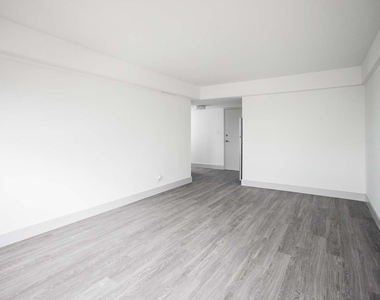 18 South Kingshighway - Photo Thumbnail 315