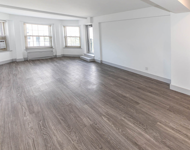 18 South Kingshighway - Photo Thumbnail 287