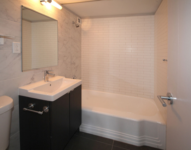 18 South Kingshighway - Photo Thumbnail 339