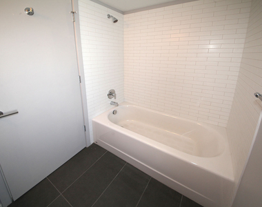 18 South Kingshighway - Photo Thumbnail 342