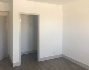 18 South Kingshighway - Photo Thumbnail 107