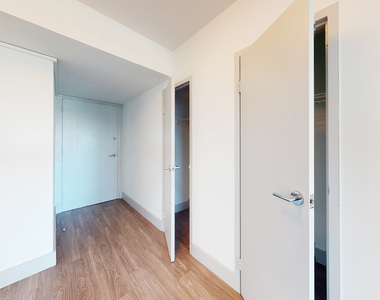 18 South Kingshighway - Photo Thumbnail 50