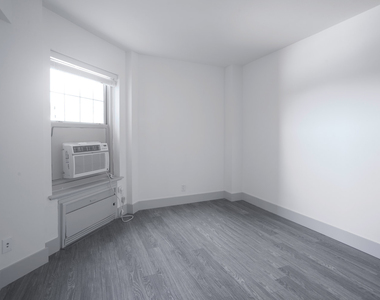 18 South Kingshighway - Photo Thumbnail 364