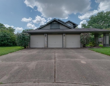 11310 Chiselhurst Way Court - Photo Thumbnail 3
