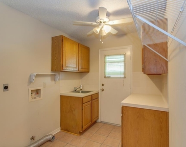 11310 Chiselhurst Way Court - Photo Thumbnail 28