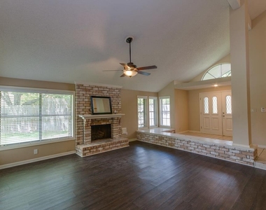 11310 Chiselhurst Way Court - Photo Thumbnail 5