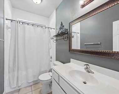 13518 Via Chianti Lane - Photo Thumbnail 21