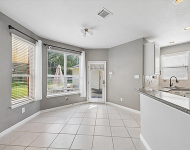 13518 Via Chianti Lane - Photo Thumbnail 9