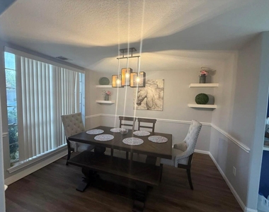 3618 Windhill Lane - Photo Thumbnail 3