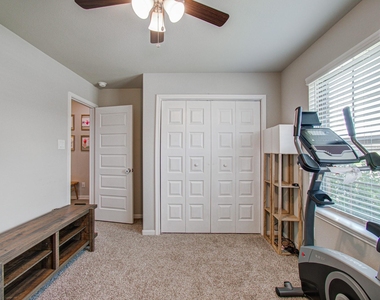 3742 Canyon Shore Lane - Photo Thumbnail 21