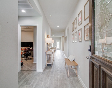 3742 Canyon Shore Lane - Photo Thumbnail 4