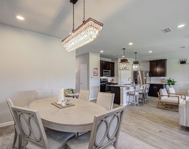 3742 Canyon Shore Lane - Photo Thumbnail 19