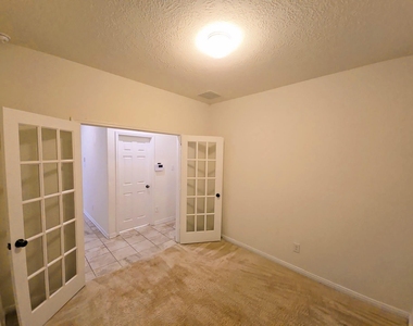 16626 Cliff Vale Court - Photo Thumbnail 15