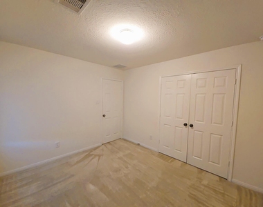 16626 Cliff Vale Court - Photo Thumbnail 10