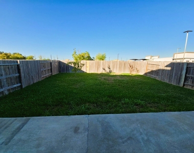 16626 Cliff Vale Court - Photo Thumbnail 37