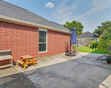 4250 Noble Oak Trail - Photo Thumbnail 19