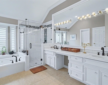 4250 Noble Oak Trail - Photo Thumbnail 12