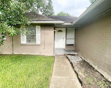 11906 Binghampton Drive - Photo Thumbnail 3