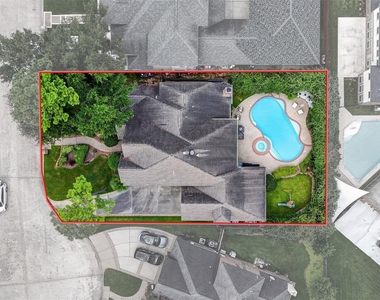 16410 Emilia Court - Photo Thumbnail 3