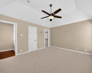 16410 Emilia Court - Photo Thumbnail 22