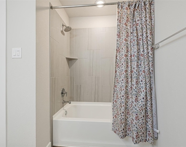 18639 Rock Quarry Trail - Photo Thumbnail 23