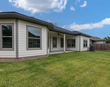 234 Hampton Glen Rd - Photo Thumbnail 26