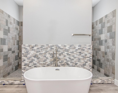 234 Hampton Glen Rd - Photo Thumbnail 17