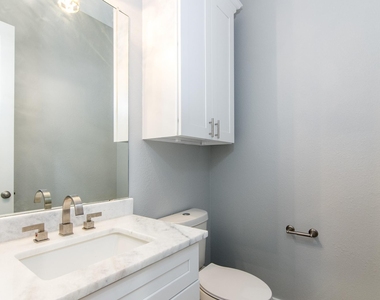 234 Hampton Glen Rd - Photo Thumbnail 23