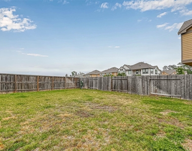 315 Biltmore Loop - Photo Thumbnail 39