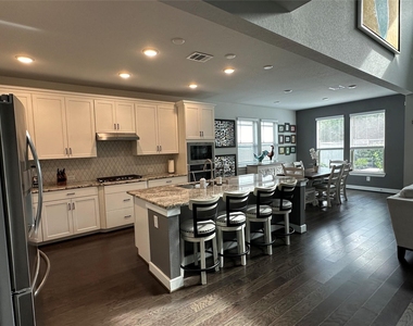 41 Snowdrop Lily Drive - Photo Thumbnail 8