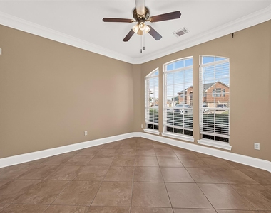 4011 Alexis Circle - Photo Thumbnail 9