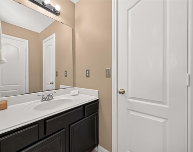 4011 Alexis Circle - Photo Thumbnail 33