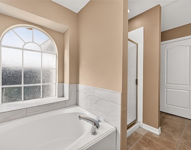 4011 Alexis Circle - Photo Thumbnail 42