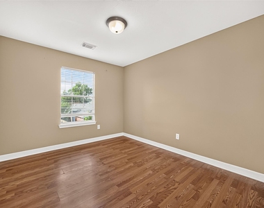 4011 Alexis Circle - Photo Thumbnail 27