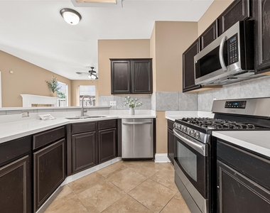 4011 Alexis Circle - Photo Thumbnail 1