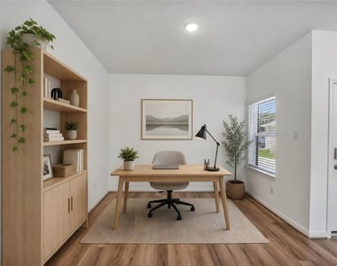 11955 Pondwood Drive - Photo Thumbnail 13