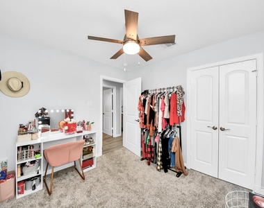 834 Ellington Street - Photo Thumbnail 27