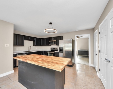 23366 High Point Street - Photo Thumbnail 8